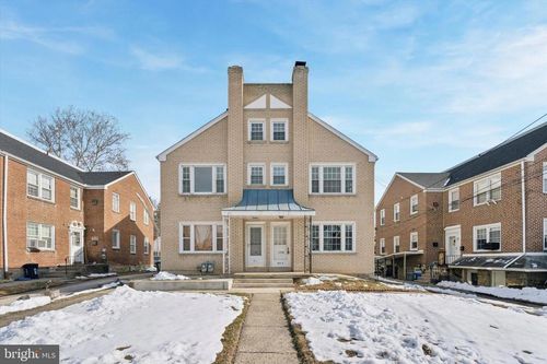 b-811 Burmont Rd, DREXEL HILL, PA, 19026-4011 | Card Image