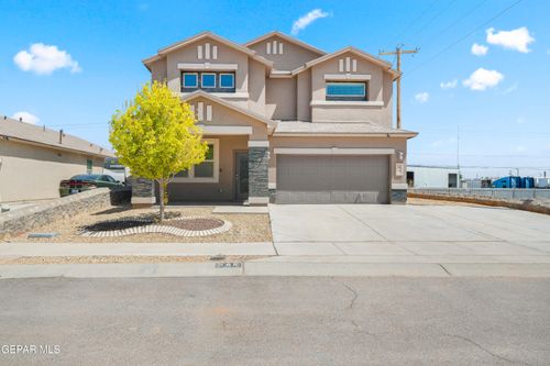 380 Canyon Vista Dr, Horizon City, TX, 79928-2319 | Card Image