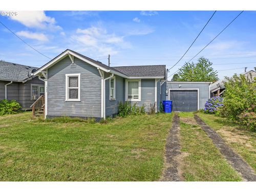 1307 S 6th Ave, Kelso, WA, 98626 | Card Image