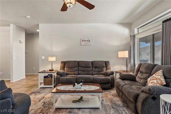 3337 Partridge Run St, Townhouse with 2 bedrooms, 2 bathrooms and null parking in Laughlin NV | Image 4