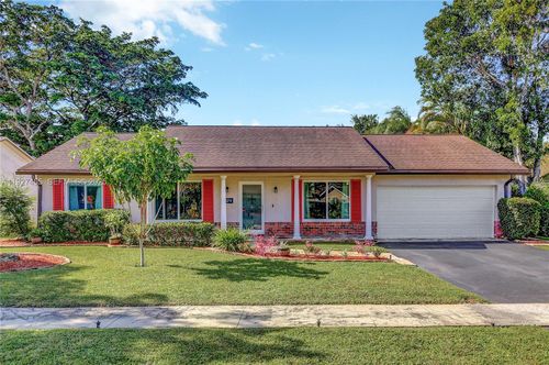 8674 Sw 50th St, Cooper City, FL, 33328-3704 | Card Image