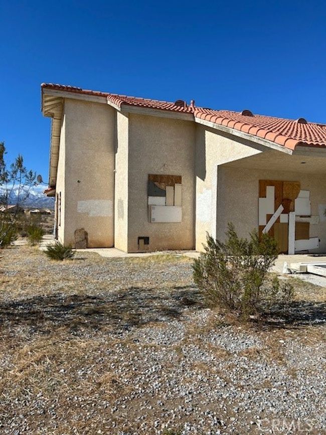6502 La Mesa Rd, House other with 10 bedrooms, 6 bathrooms and 6 parking in Phelan CA | Image 7