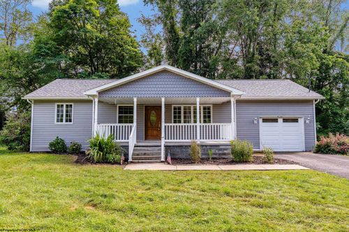 1005 Primrose Ln, Morgantown, WV, 26505-6175 | Card Image