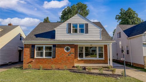 24006 E Silsby Rd, Beachwood, OH, 44122-1276 | Card Image