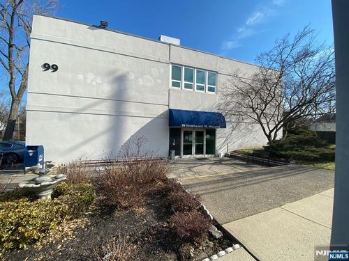 99 Kinderkamack Rd, Westwood, NJ, 07675-3012 | Card Image