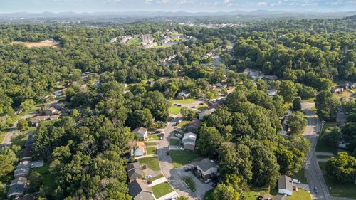225 Cedarmont Cir, Nashville, TN, 37211-6617 | Card Image