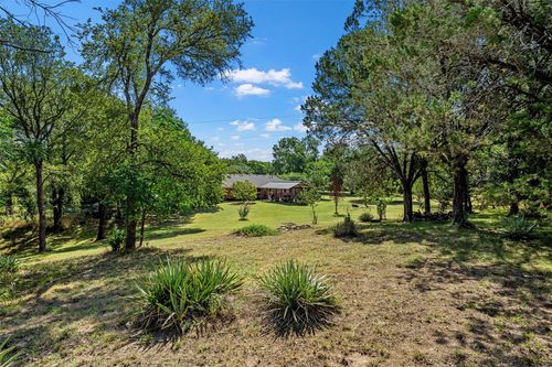 266 Childress Creek Dr, China Spring, TX, 76633-2808 | Card Image