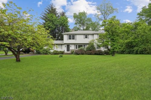 178 Meyersville Rd, Chatham Twp, NJ, 07928-1039 | Card Image