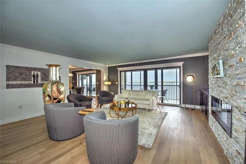 apt-901-1900 Virginia Ave, FORT MYERS, FL, 33901-3336 | Card Image