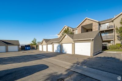 L - 1627 W Westbury Way, Condo with 3 bedrooms, 2 bathrooms and 3 parking in Lehi UT | Image 2