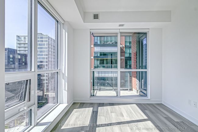 731 - 31 Tippett Rd, Condo with 2 bedrooms, 2 bathrooms and null parking in Toronto ON | Image 10