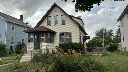 147 E Cotton Street, Fond Du Lac, WI, 54935 | Card Image