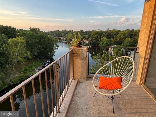 902-11400 Washington Plz W, RESTON, VA, 20190-4309 | Card Image