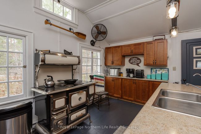 36 Fraser Rd, House other with 3 bedrooms, 1 bathrooms and 2 parking in Nipissing ON | Image 21