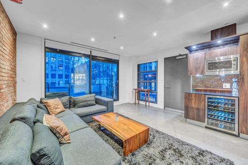 305-12 Water St, Vancouver, BC, V6B1A5 | Card Image