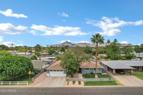3046 E Glenrosa Ave, Phoenix, AZ, 85016-5830 | Card Image