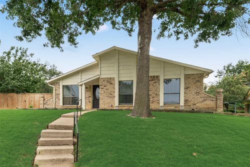1732 Delaford Ct, Carrollton, TX, 75007-3032 | Card Image