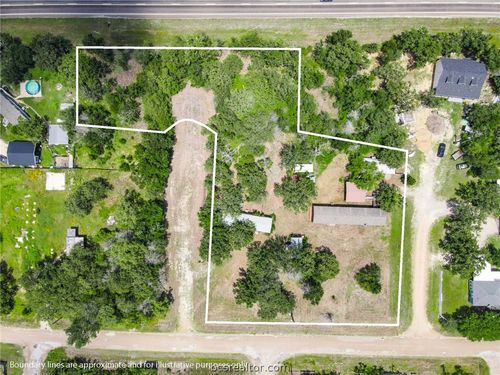 108 Moss Oak Cir, Somerville, TX, 77879-6079 | Card Image