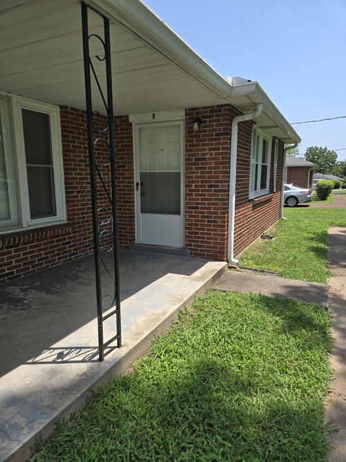b-2103 Porter Rd, Nashville, TN, 37206 | Card Image