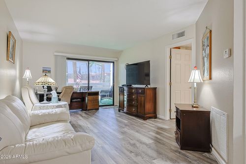 239-17404 N 99th Ave, Sun City, AZ, 85373-2019 | Card Image