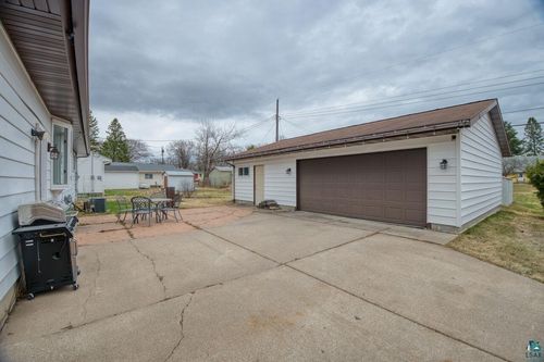 308 Hampshire Dr, Hoyt Lakes, MN, 55750-0000 | Card Image