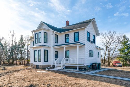 N3715 County Road H, LAKE GENEVA, WI, 53147-2606 | Card Image