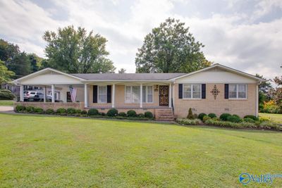 1502 Cleermont Drive Se, House other with 3 bedrooms, 3 bathrooms and null parking in Huntsville AL | Image 2