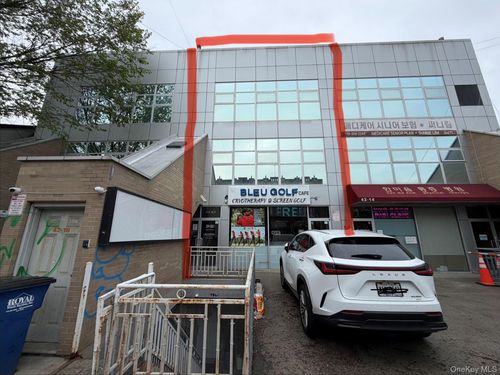 42-16 162nd St, Flushing, NY, 11358-4154 | Card Image