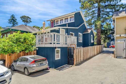 215 Tunnel Ave, Richmond, CA, 94801-3961 | Card Image
