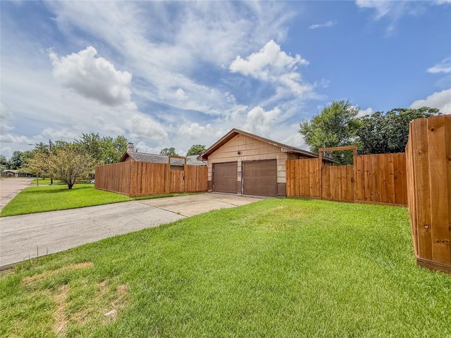 3321 Tanglebriar Dr, House other with 3 bedrooms, 2 bathrooms and 2 parking in Pasadena TX | Image 22