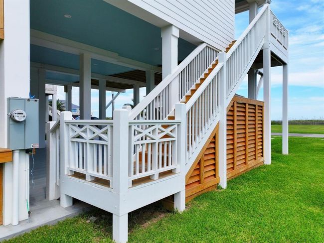 2301 Trinidad, House other with 4 bedrooms, 3 bathrooms and 1 parking in Crystal Beach TX | Image 40