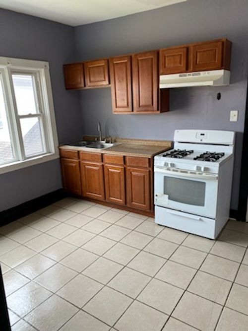 1-18 W 111th Pl, Chicago, IL, 60628-4202 | Card Image
