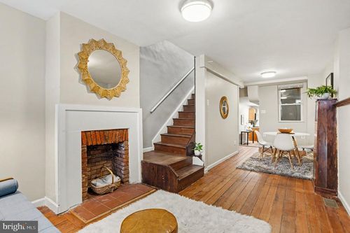 209 S Central Ave, BALTIMORE, MD, 21202-4406 | Card Image