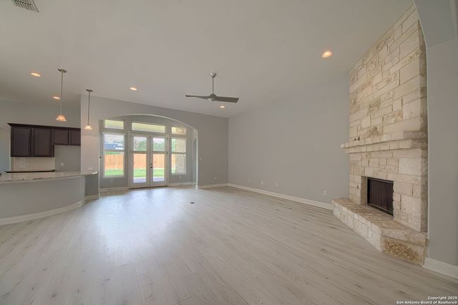 9770 Helotes Hl, House other with 3 bedrooms, 3 bathrooms and null parking in Helotes TX | Image 7