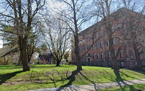 apt-214-300 Alexander St, Rochester, NY, 14607-1955 | Card Image
