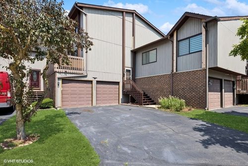 776 Golfview Dr, Roselle, IL, 60172-1405 | Card Image