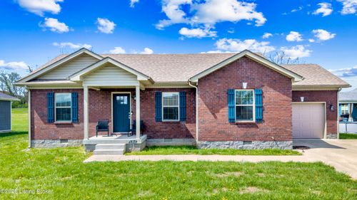 110 Copperfield Way, Bardstown, KY, 40004-6745 | Card Image