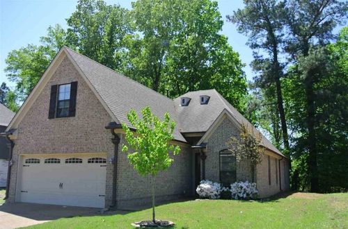 7303 Winterbrook Ln, Cordova, TN, 38018-7974 | Card Image