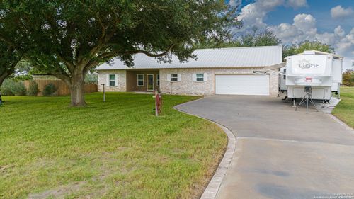 162 Peninsula Dr, Mathis, TX, 78368-4187 | Card Image