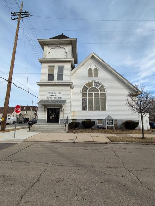 1327 Blake Avenue, RACINE, WI, 53404 | Card Image