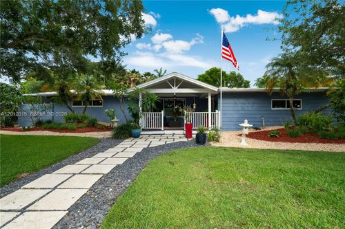 13401 Sw 74th Ave, Pinecrest, FL, 33156-6823 | Card Image