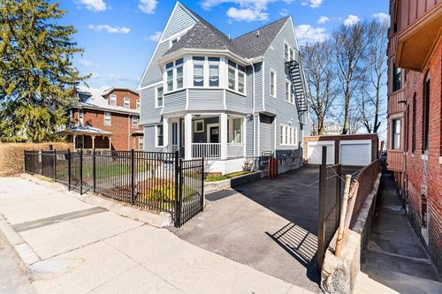 3-7 Waumbeck St, Boston, MA, 02121-1218 | Card Image