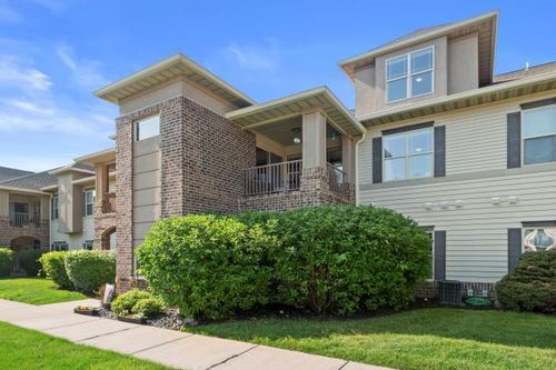 119-3053 W Drexel Avenue, Franklin, WI, 53132 | Card Image
