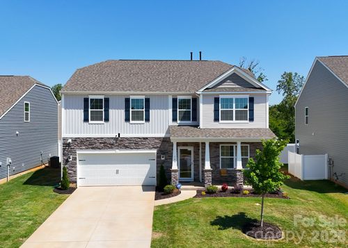 149 Giant Oak Ave, Statesville, NC, 28677-8745 | Card Image