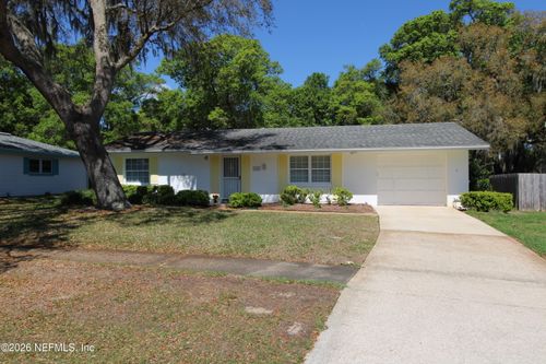 402 Casuarina Cir, St Augustine, FL, 32086-7117 | Card Image