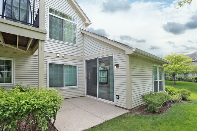 UNIT-1 - 339 Ashford Cir, Condo with 2 bedrooms, 2 bathrooms and 2 parking in Bartlett IL | Image 24