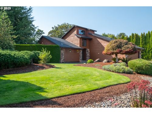 511 Sw Augustus Dr, Dallas, OR, 97338-1259 | Card Image