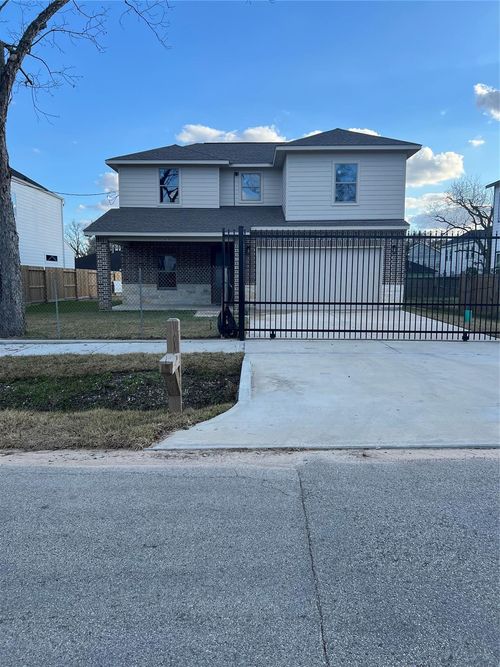 1019 Ellington St, Houston, TX, 77088-5133 | Card Image