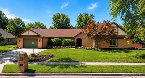 3955 Maple Grove Ln, Dayton, OH, 45440-3482 | Card Image