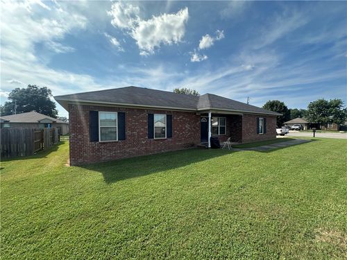 1527 E 11th Cv, Russellville, AR, 72802-2415 | Card Image
